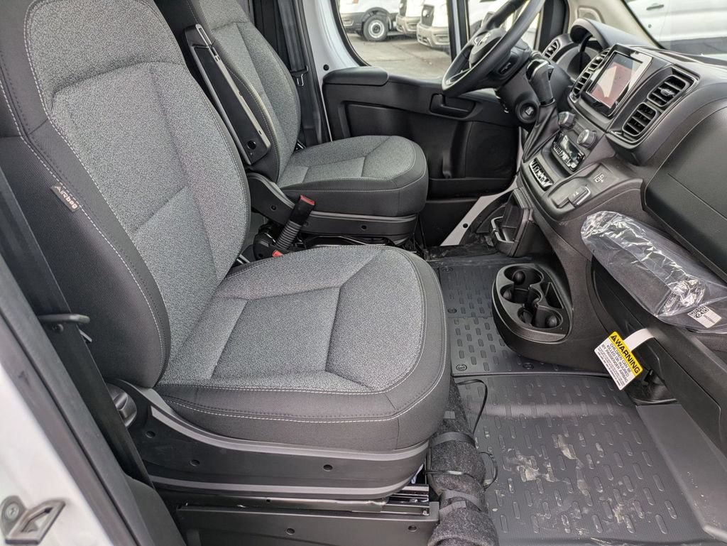 Used 2024 RAM ProMaster 2500 FWD image 33