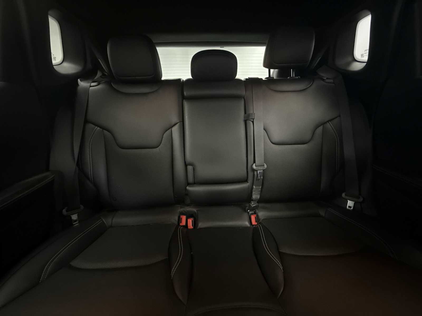 Used 2021 Jeep Compass Latitude FWD image 13