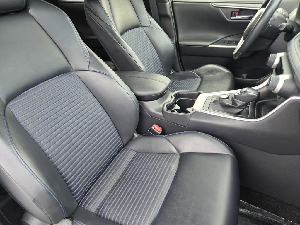 Used 2019 Toyota RAV4 XSE w/ All Weather Liner Package AWD/4WD image 15