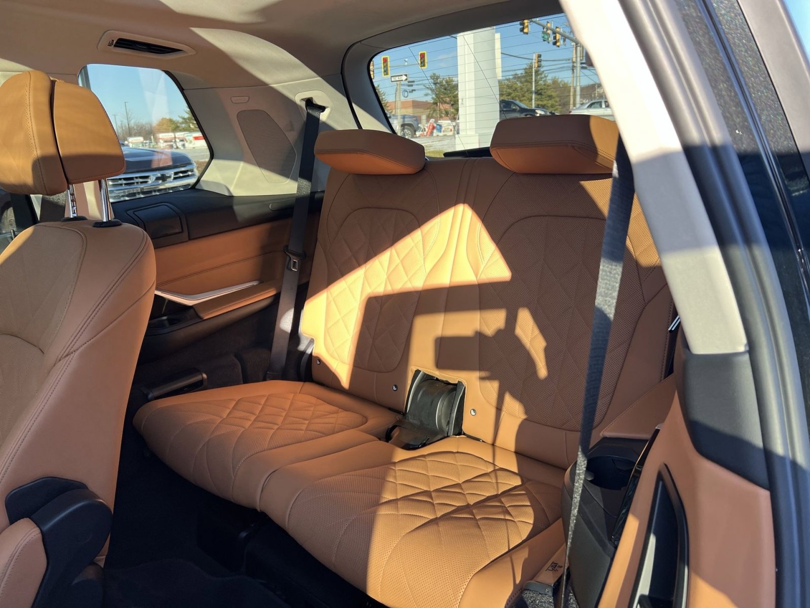 Used 2023 BMW X7 xDrive40i w/ Executive Package image 26