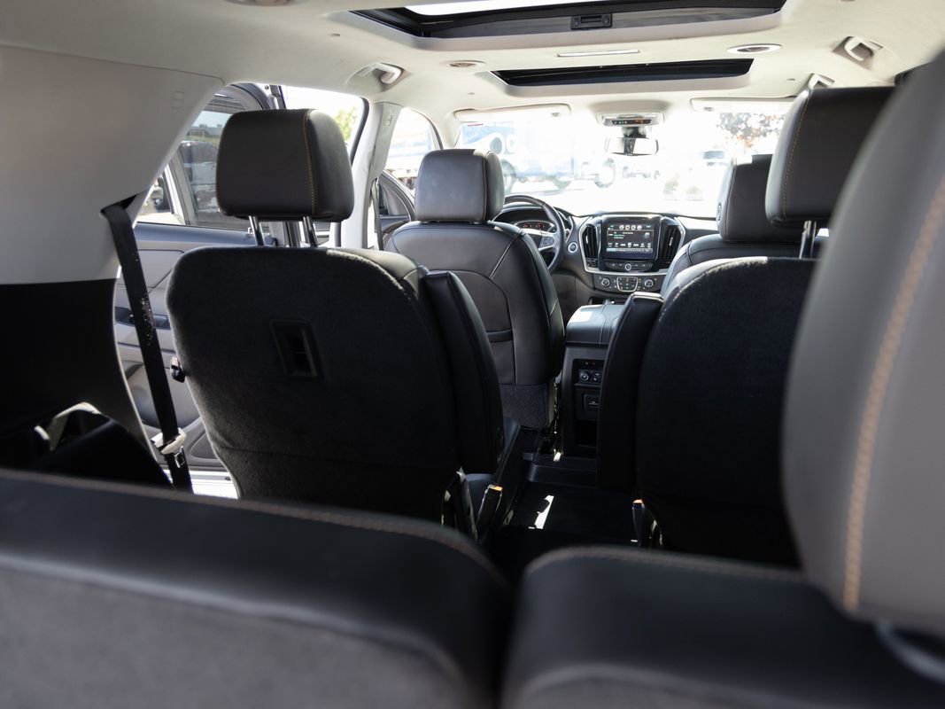 Used 2019 Chevrolet Traverse Premier w/ Redline Edition FWD image 18