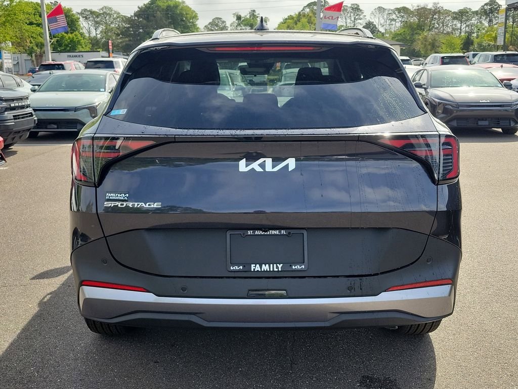 New 2026 Kia Sportage EX FWD image 5