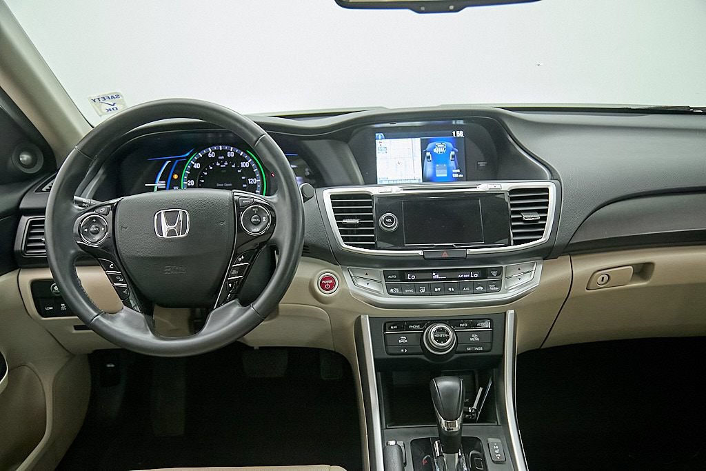 Used 2015 Honda Accord Touring image 23