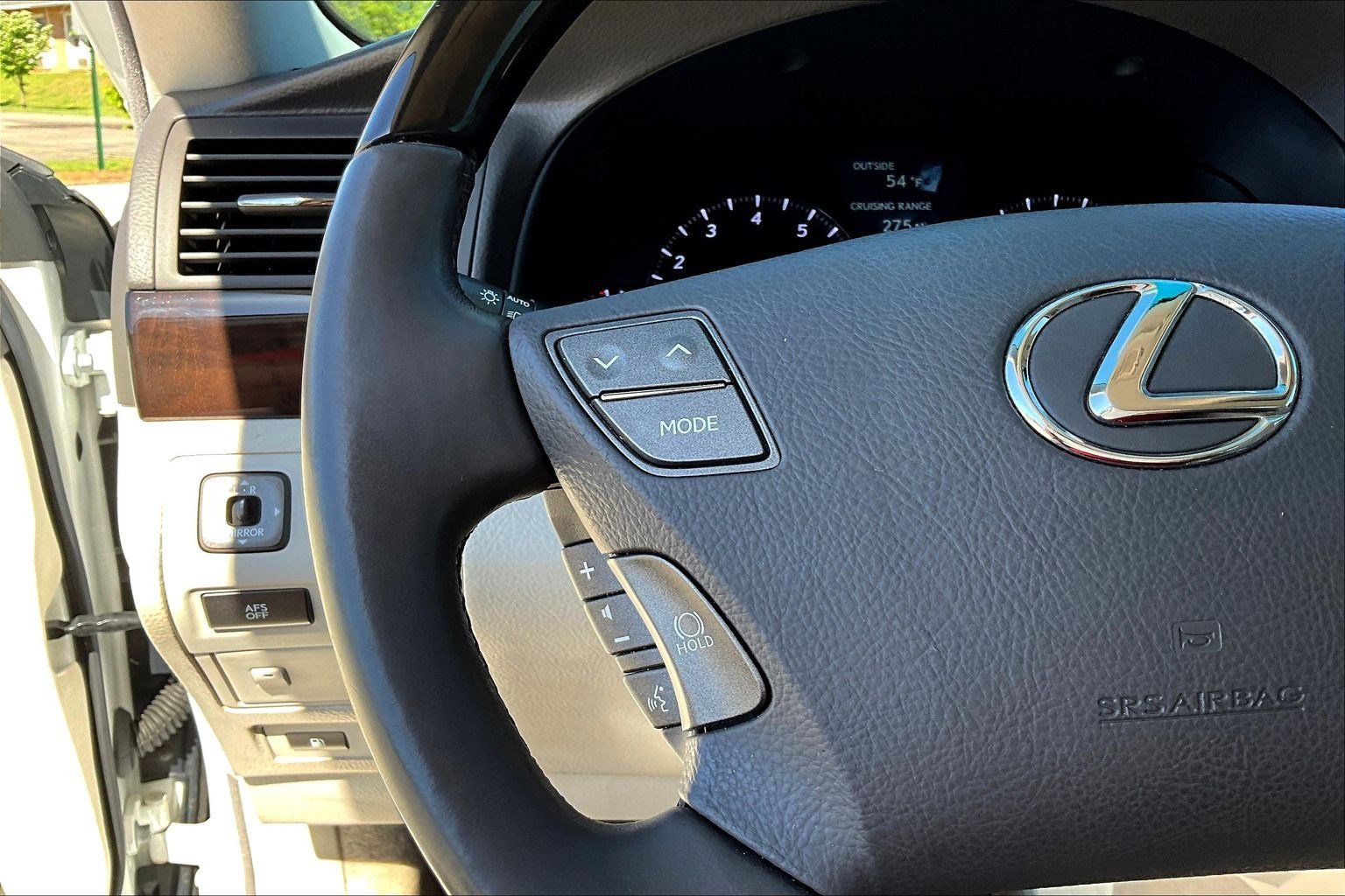 Used 2009 Lexus LS 460 RWD image 11
