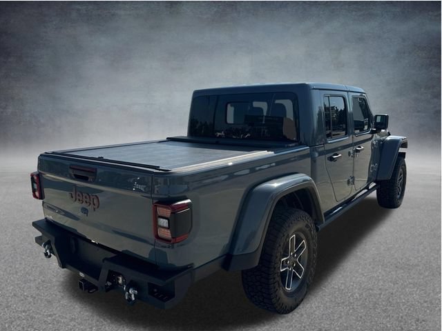 Used 2025 Jeep Gladiator Mojave w/ Convenience Group AWD/4WD image 9