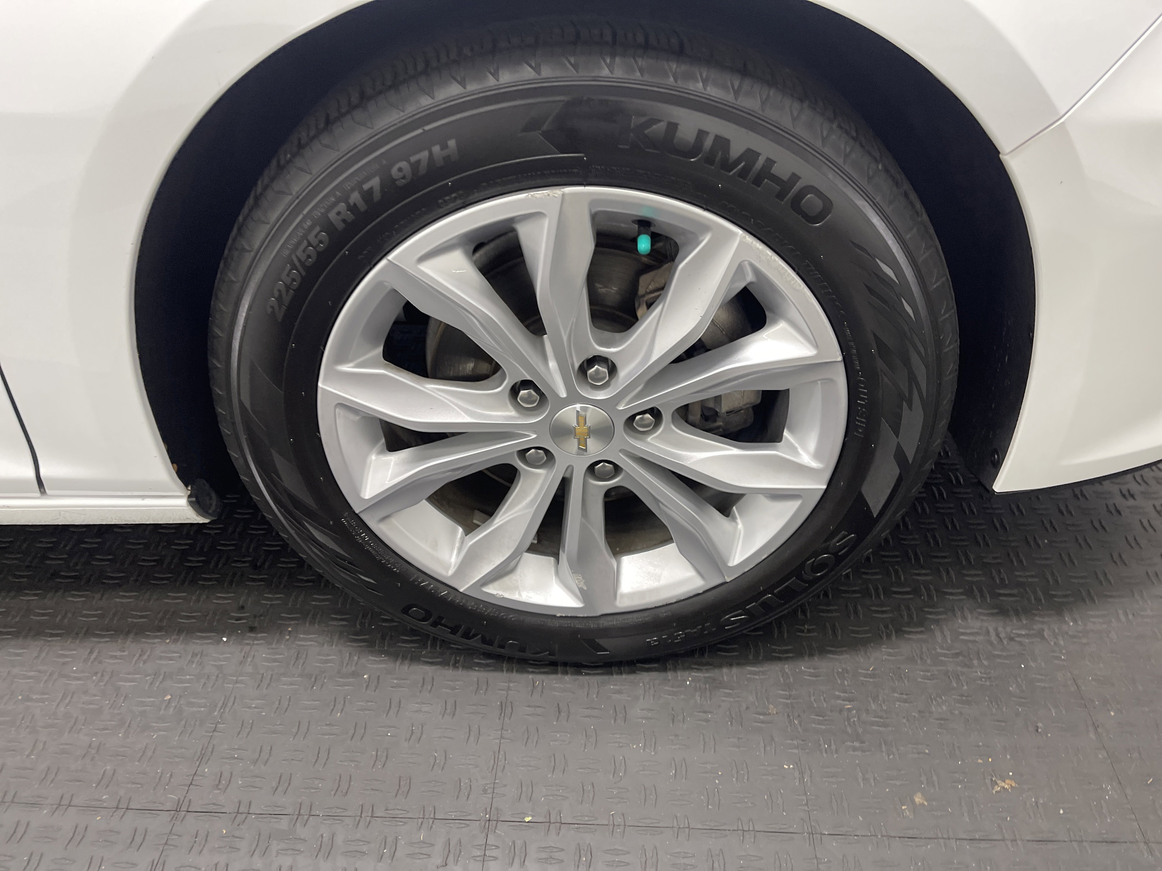 Used 2023 Chevrolet Malibu LT image 28