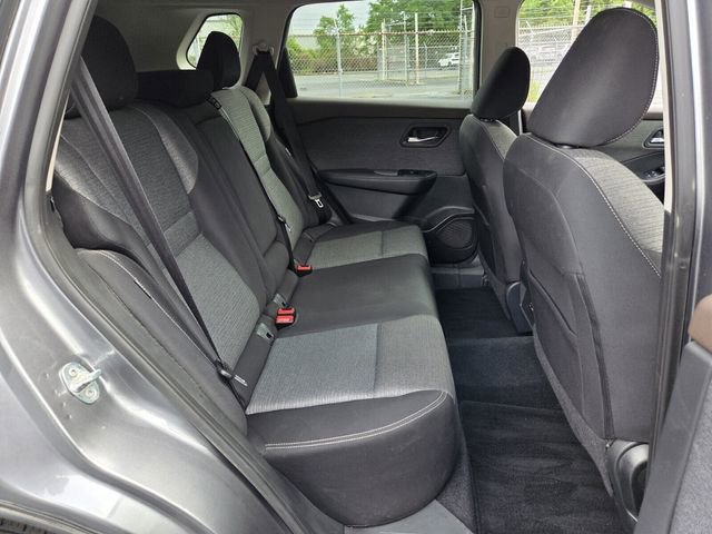 Certified 2022 Nissan Rogue SV image 14