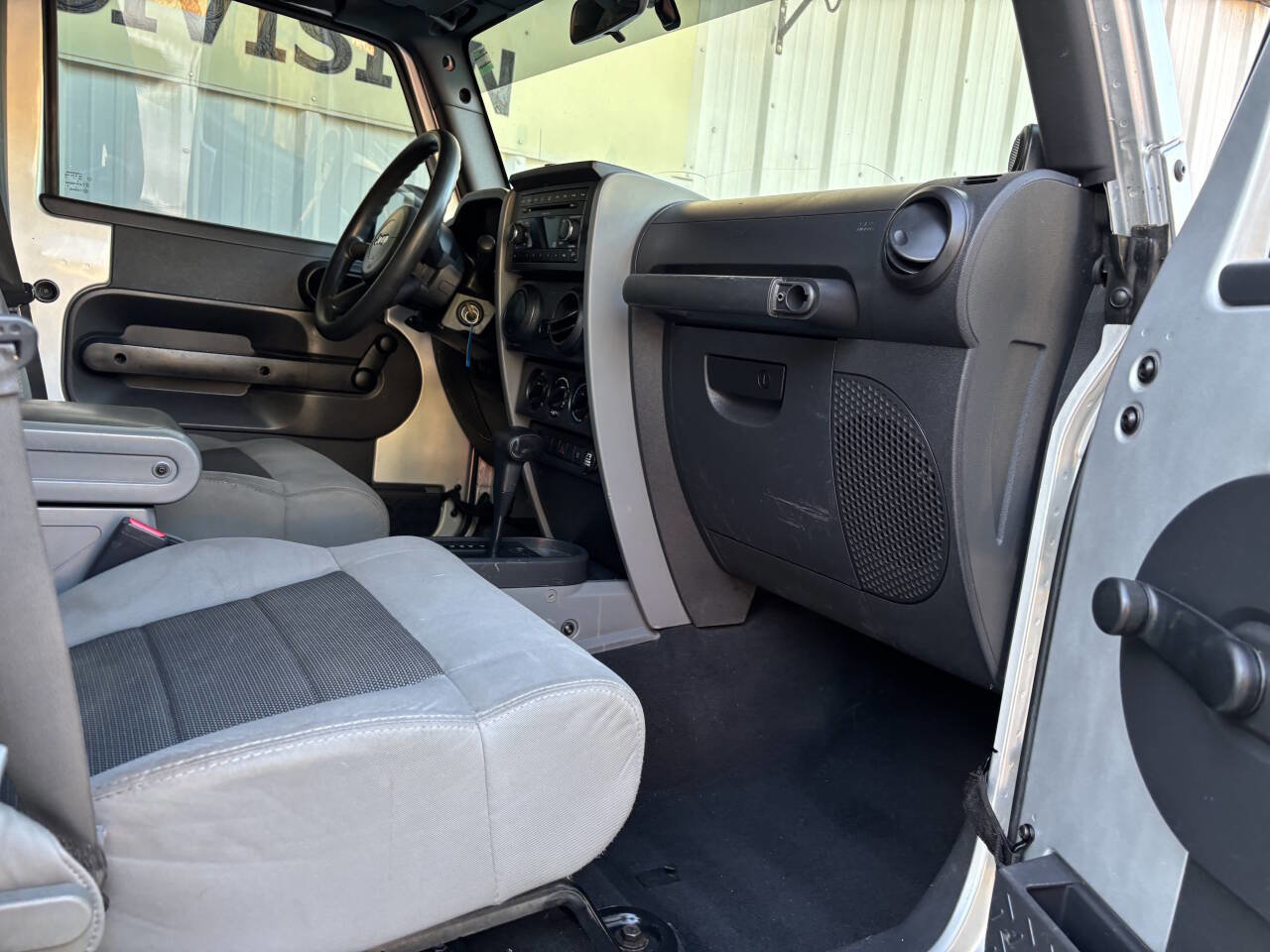 Used 2008 Jeep Wrangler Unlimited X image 10