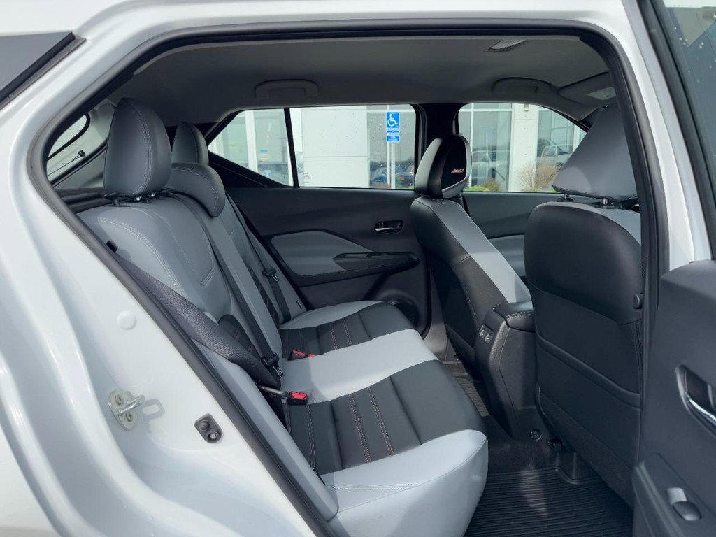 Used 2024 Nissan Kicks SR w/ SR Premium Package image 14