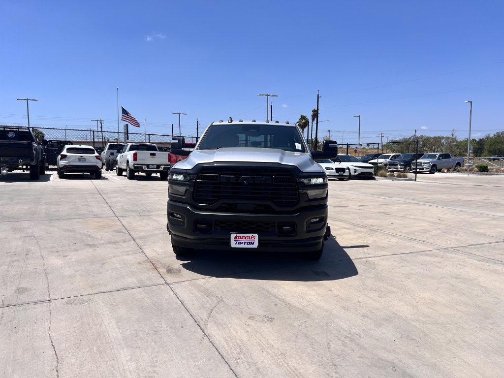 New 2026 RAM 3500 Tradesman AWD/4WD image 9
