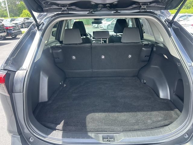 Used 2023 Toyota RAV4 XLE AWD/4WD image 10