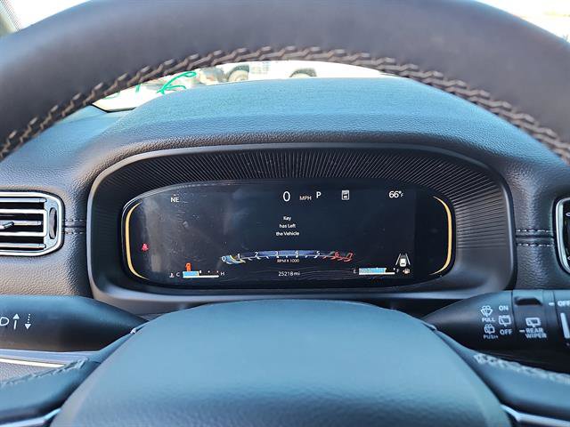 Used 2024 Jeep Wagoneer Series II w/ Convenience Group I image 15