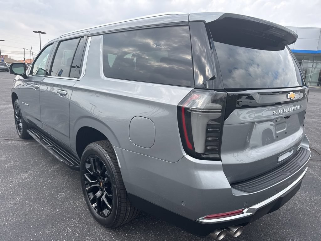 New 2026 Chevrolet Suburban Premier w/ Sun And Tow Package AWD/4WD image 10