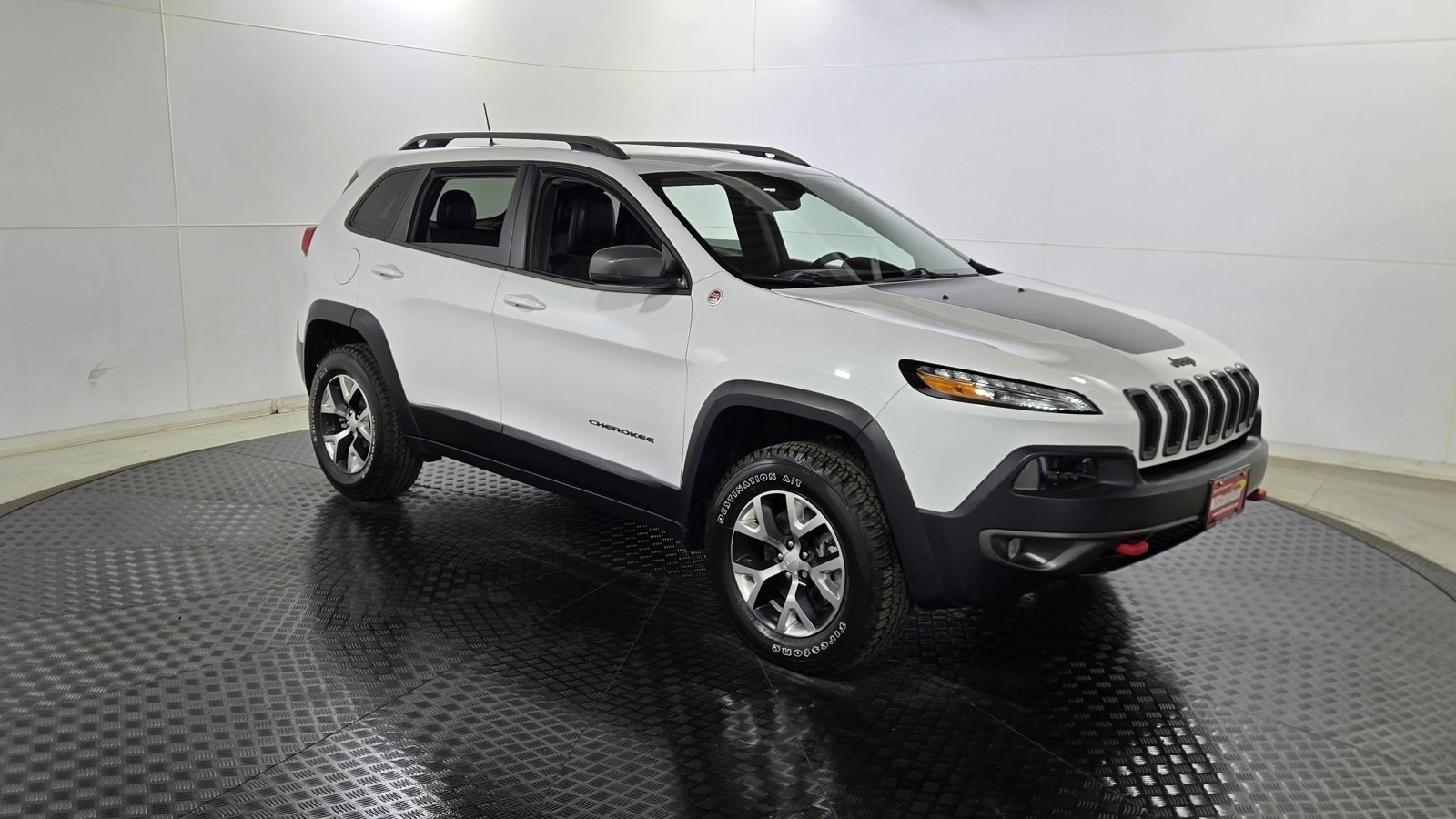 Used 2018 Jeep Cherokee Trailhawk