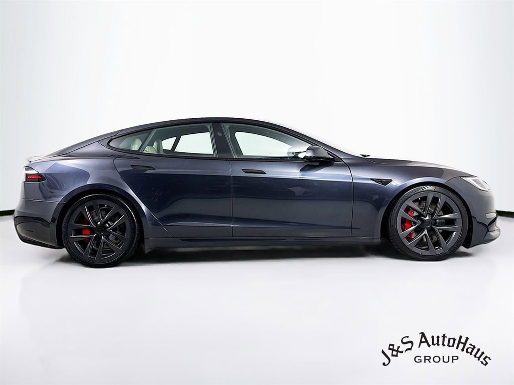 Used 2025 Tesla Model S Plaid image 8