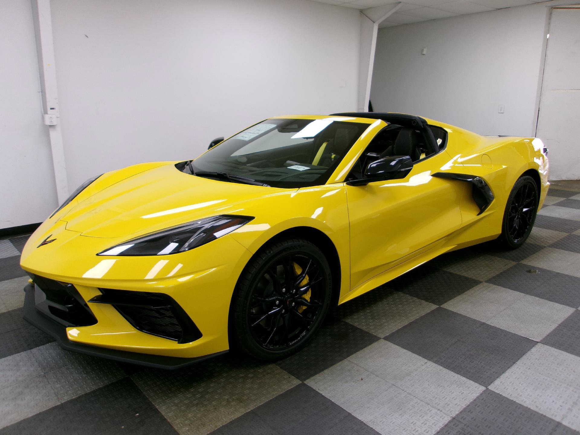 New 2027 Chevrolet Corvette Stingray Coupe w/ Z51 Performance Package RWD image 1