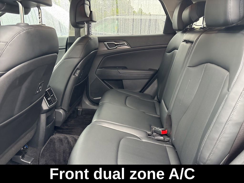 Used 2026 Kia Sportage EX FWD image 14