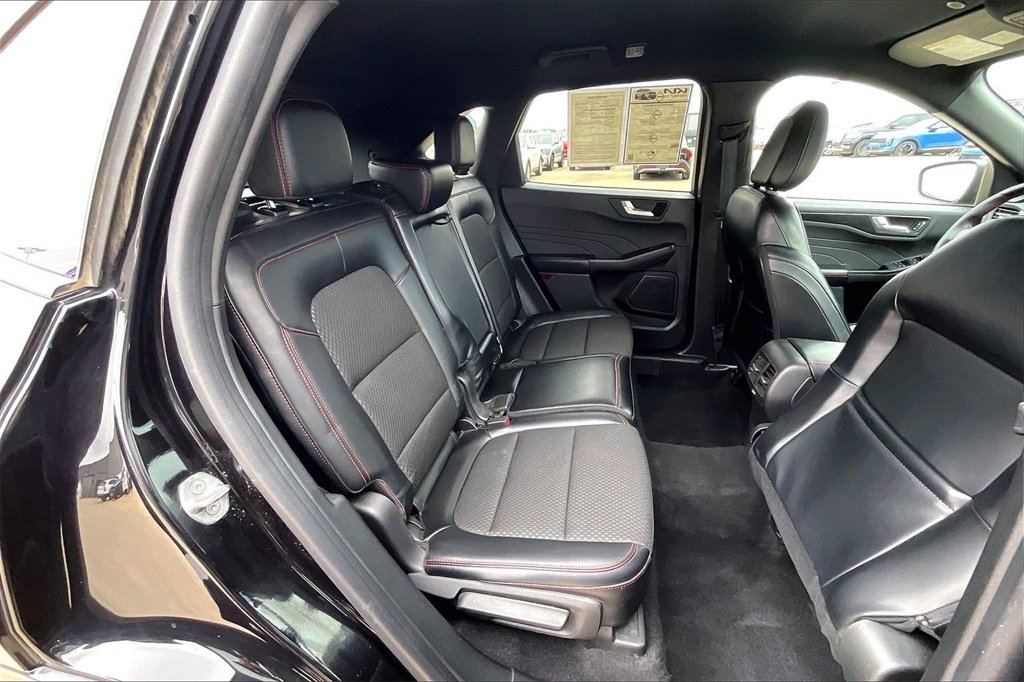 Used 2023 Ford Escape ST-Line image 26