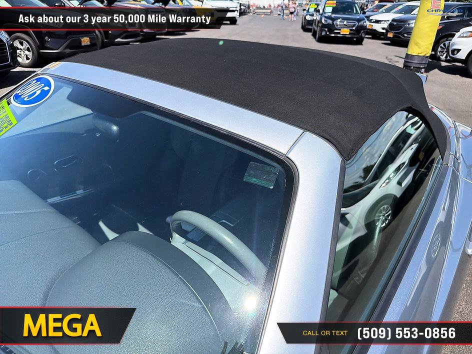 Used 2005 Chrysler Crossfire Limited RWD image 15