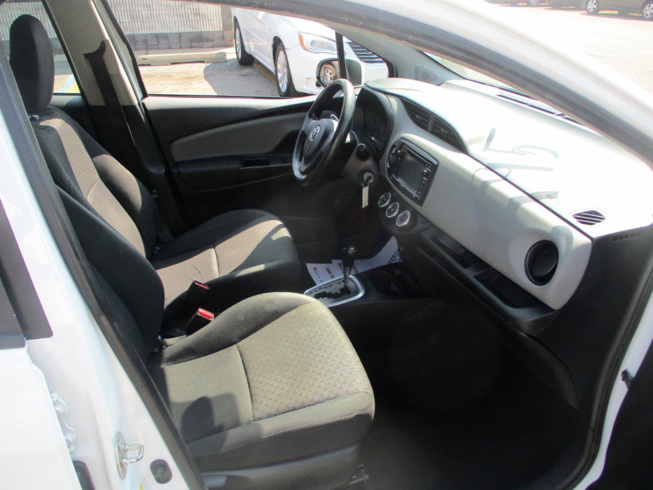 Used 2016 Toyota Yaris L FWD image 6