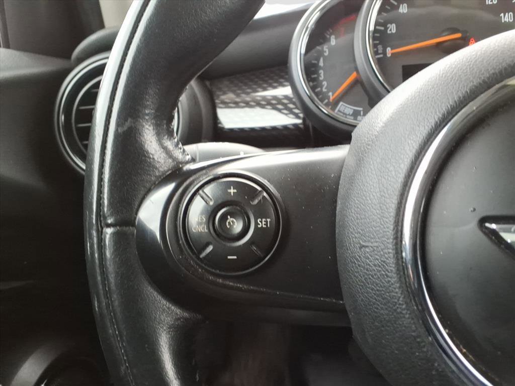 Used 2016 MINI Cooper S image 26