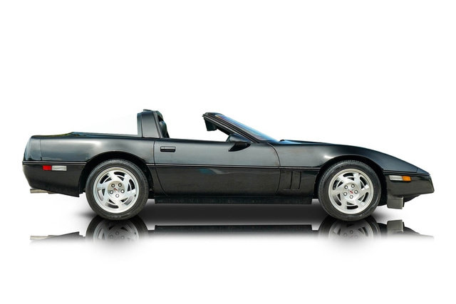 Used 1990 Chevrolet Corvette ZR-1 RWD image 2