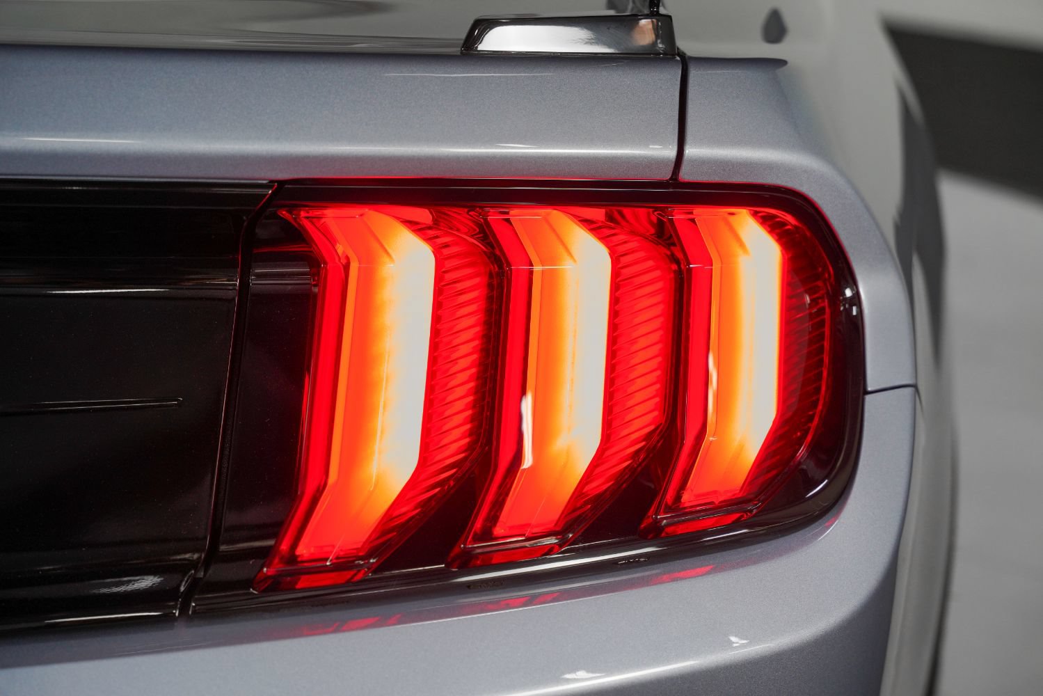 Used 2022 Ford Mustang Shelby GT500 w/ Carbon Fiber Track Pack RWD image 22