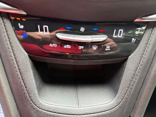 Certified 2023 Cadillac XT5 Premium Luxury AWD/4WD image 11