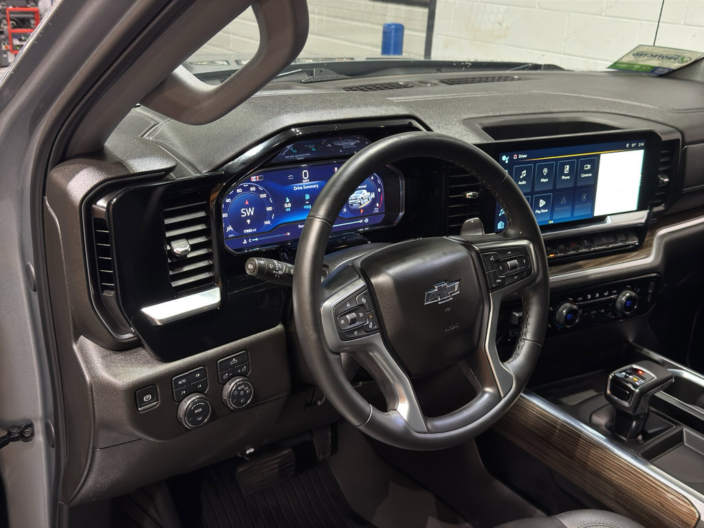 Used 2025 Chevrolet Silverado 1500 RST w/ Convenience Package II AWD/4WD image 20