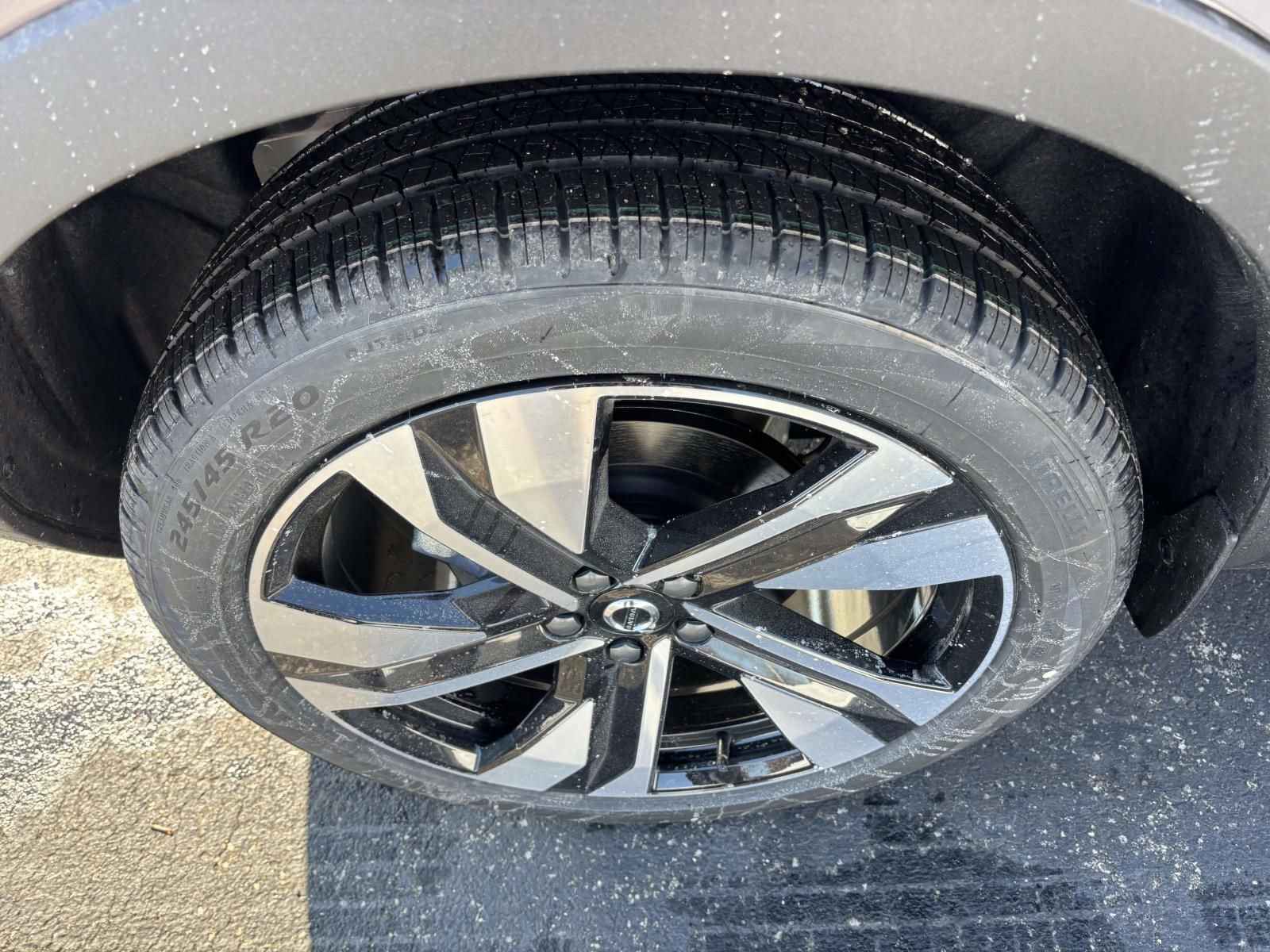 New 2026 Volvo XC40 B5 Ultra w/ Protection Package Premier AWD/4WD image 10