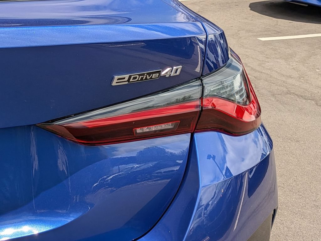 New 2026 BMW i4 eDrive40 w/ M Sport Package RWD image 24