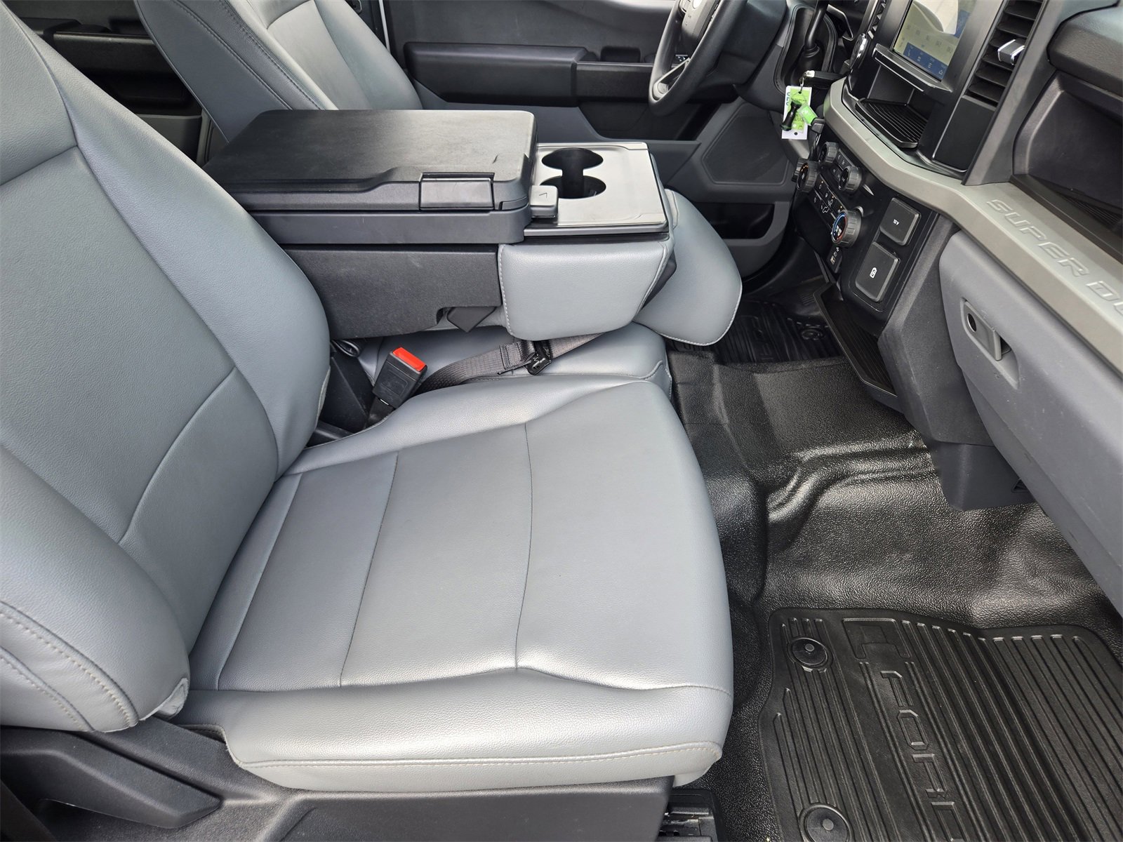 Used 2023 Ford F350 XL image 13