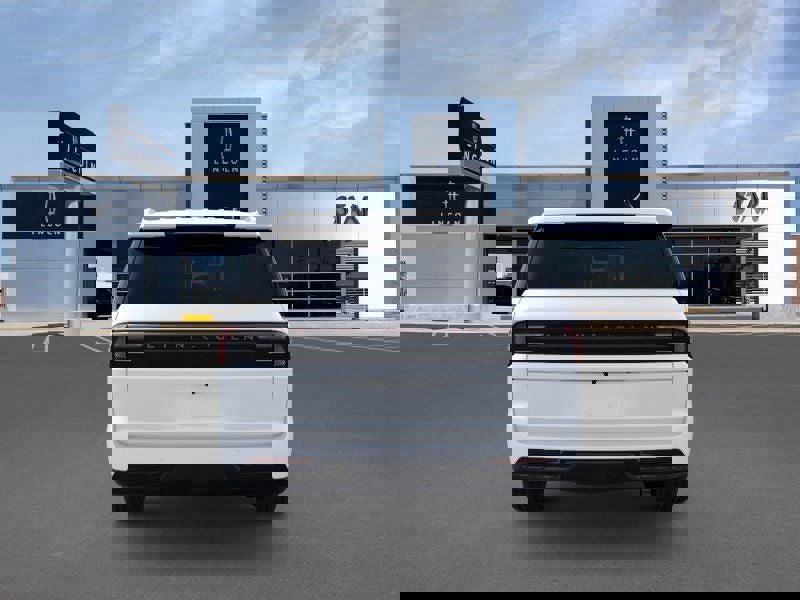 New 2025 Lincoln Navigator L Reserve image 5