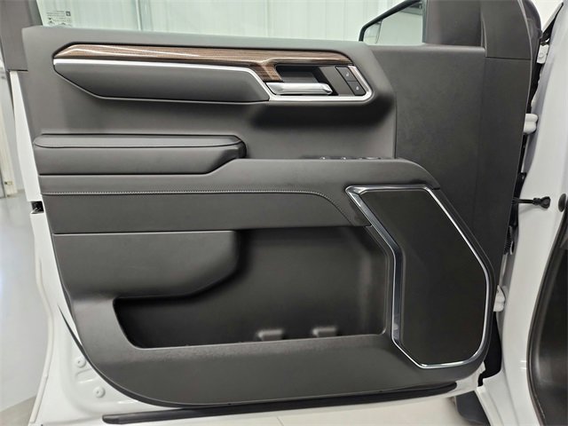 Used 2023 Chevrolet Silverado 1500 LT image 27