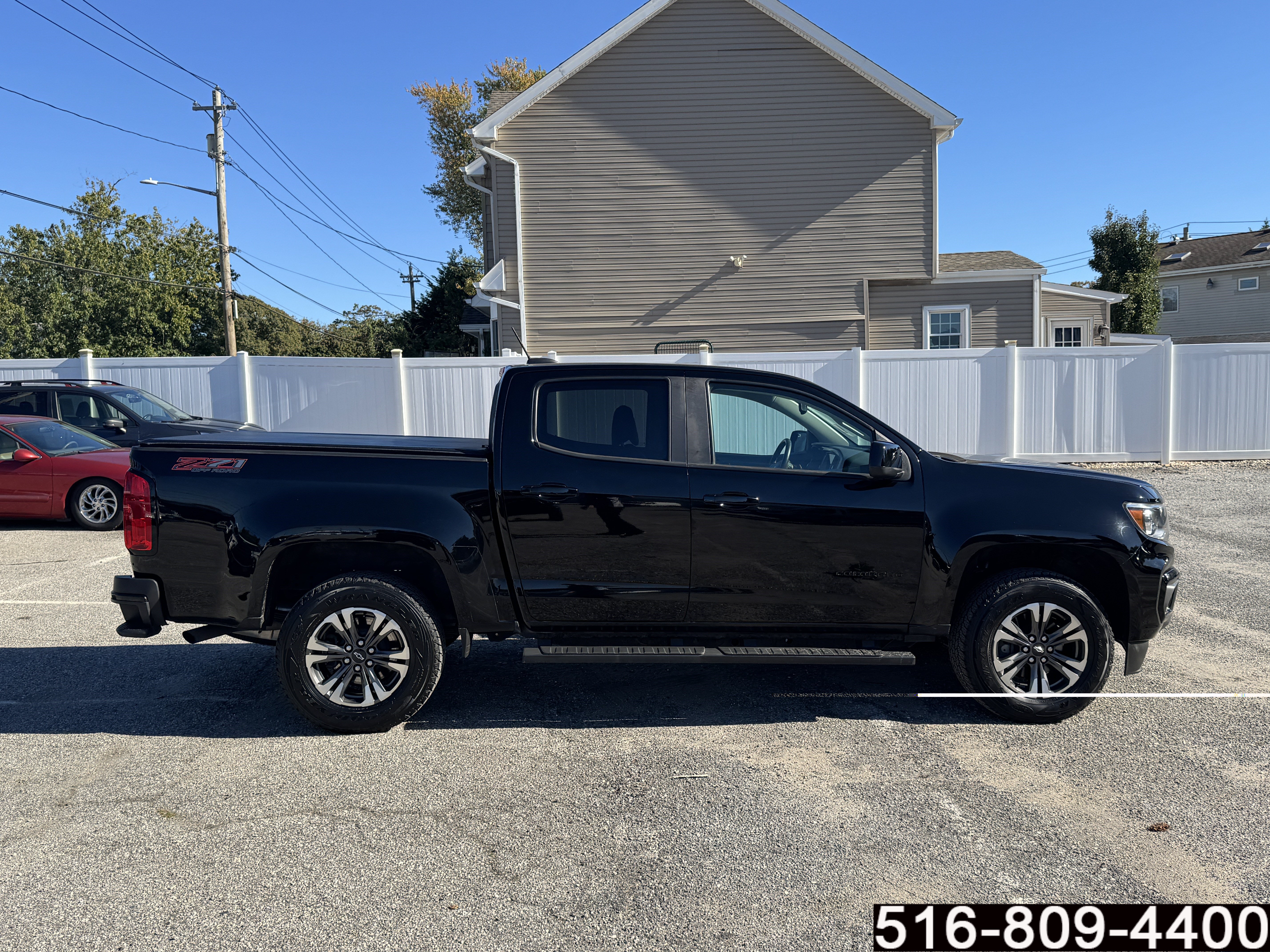 Used 2022 Chevrolet Colorado Z71 AWD/4WD image 4