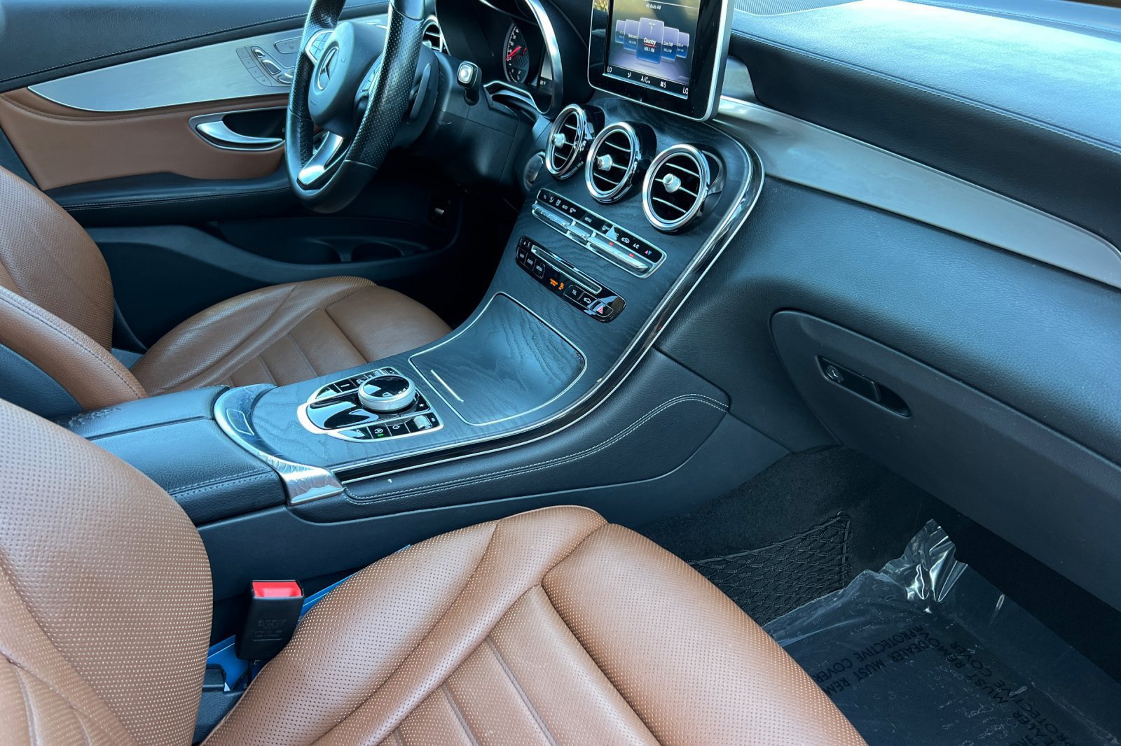 Certified 2018 Mercedes-Benz GLC 43 AMG 4MATIC Coupe image 17