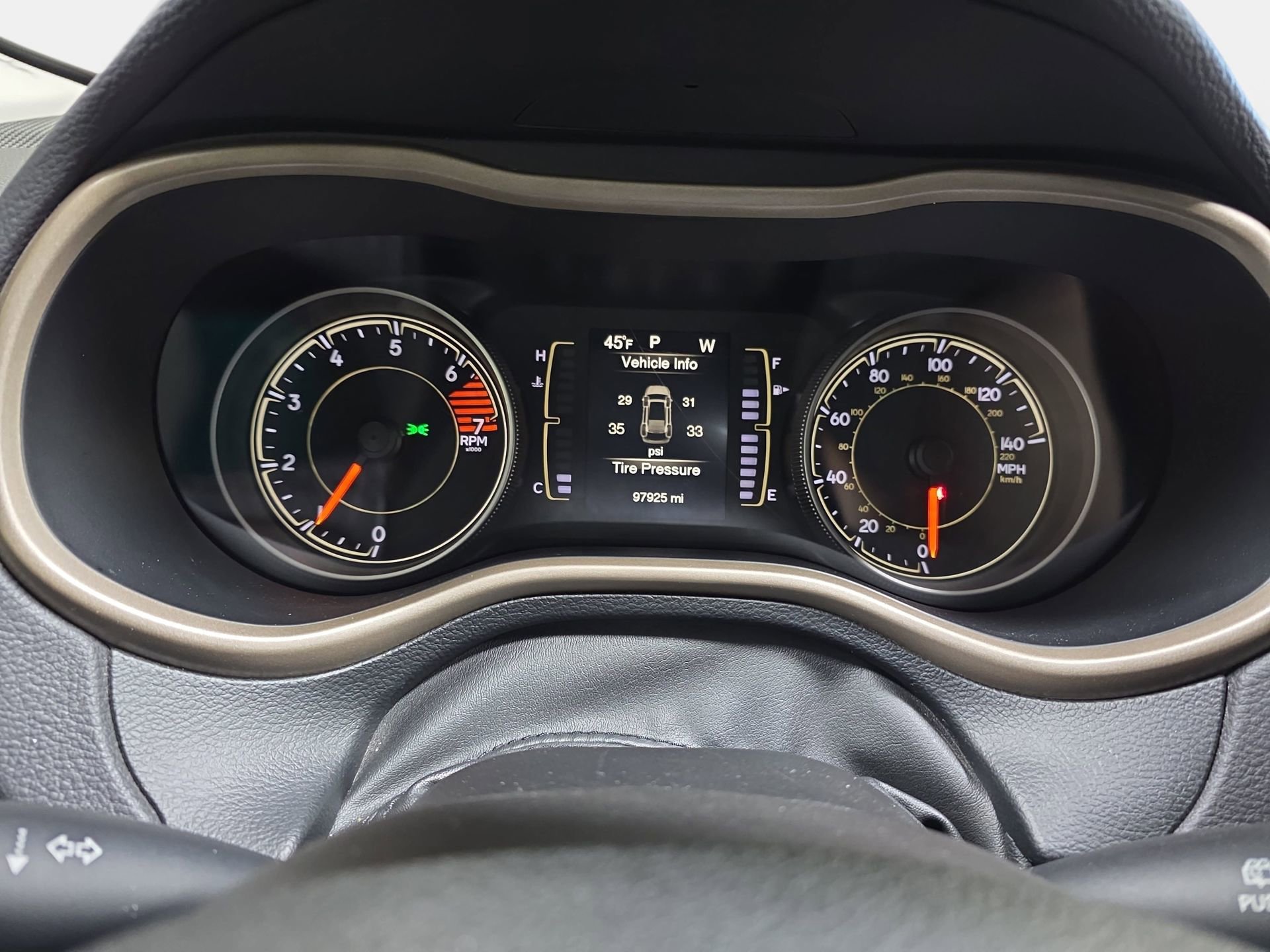 Used 2017 Jeep Cherokee Latitude w/ Cold Weather Group image 18