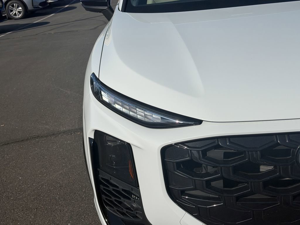 New 2026 Audi Q3 quattro 2.0T AWD/4WD image 5