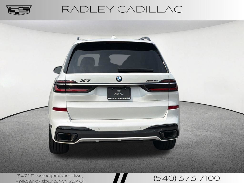 Used 2023 BMW X7 xDrive40i w/ Executive Package AWD/4WD image 19