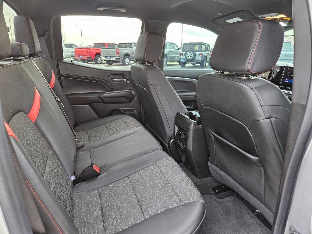 Used 2023 Chevrolet Colorado Z71 w/ Z71 Convenience Package 2 AWD/4WD image 30