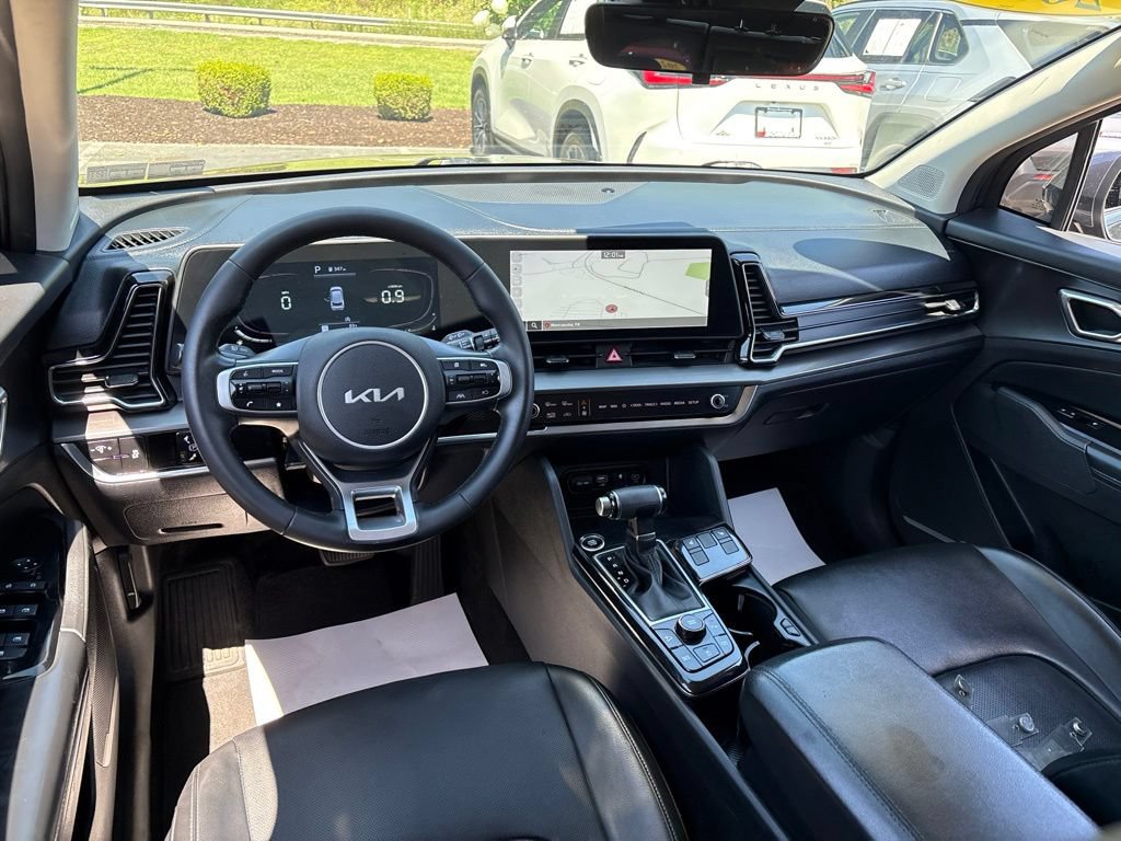 Used 2023 Kia Sportage EX FWD image 11