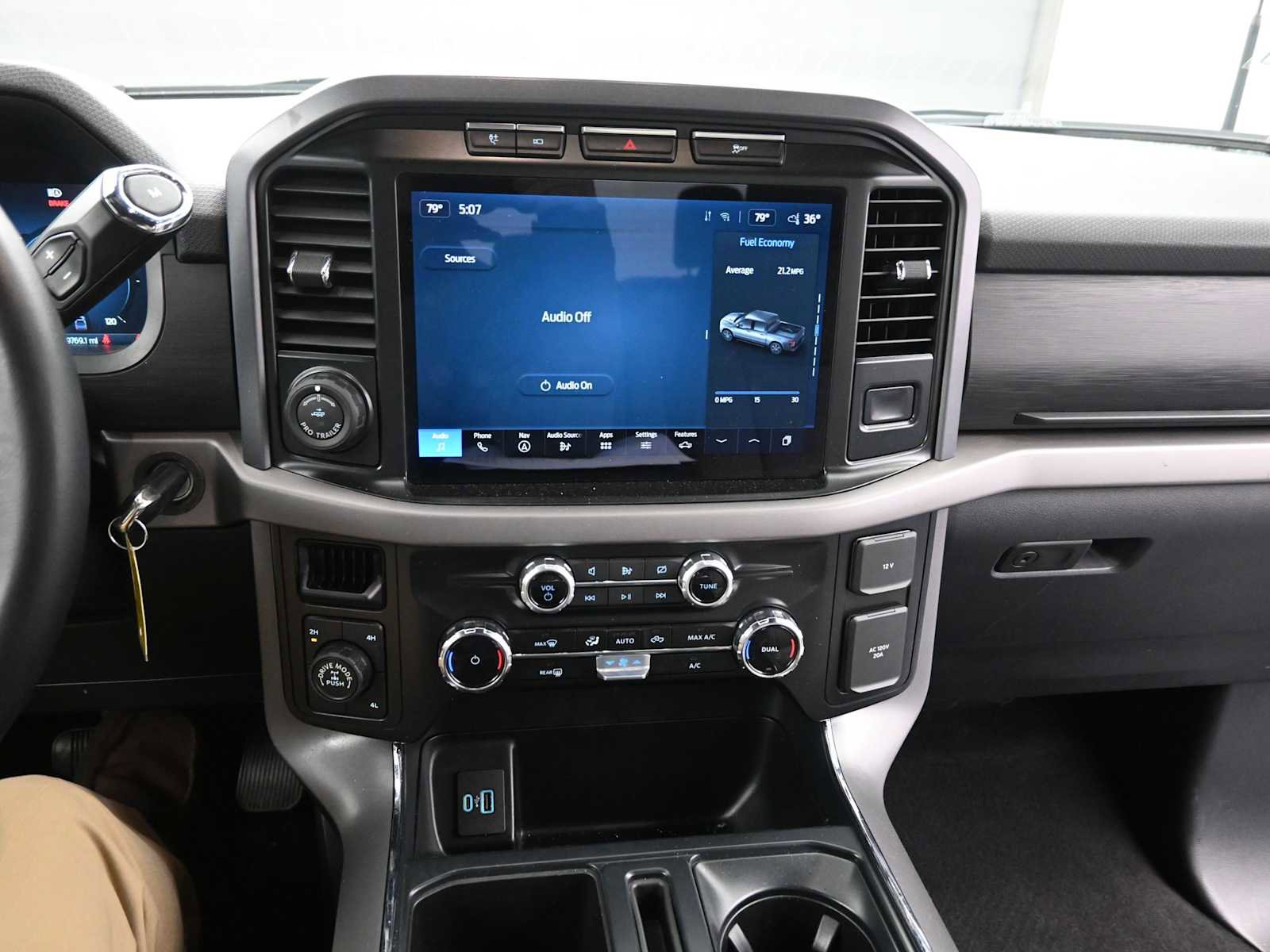 Used 2024 Ford F150 XLT w/ Mobile Office Package image 12