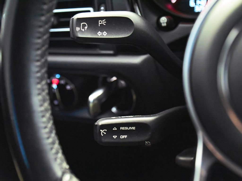 Used 2021 Porsche Macan S image 28