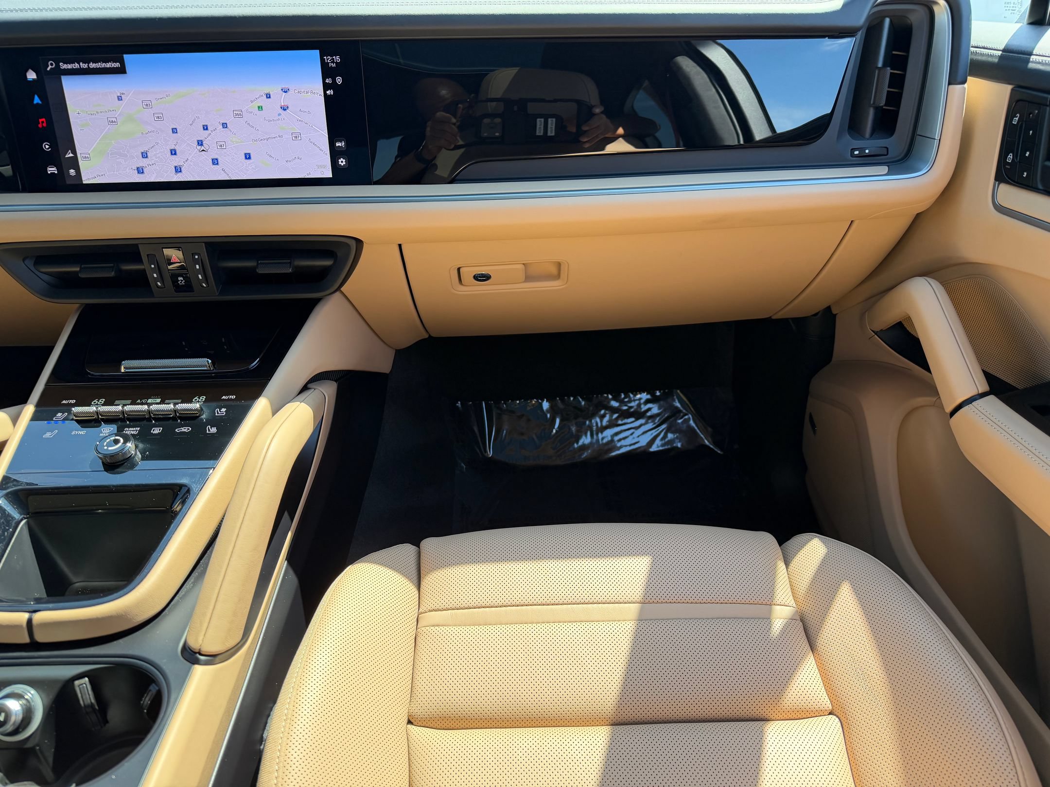 Certified 2024 Porsche Cayenne S AWD/4WD image 30