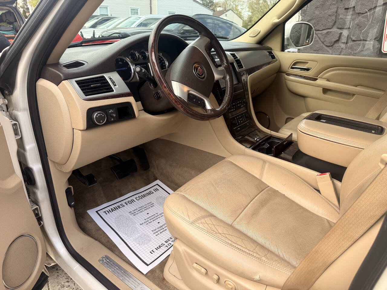 Used 2012 Cadillac Escalade ESV Premium AWD/4WD image 13