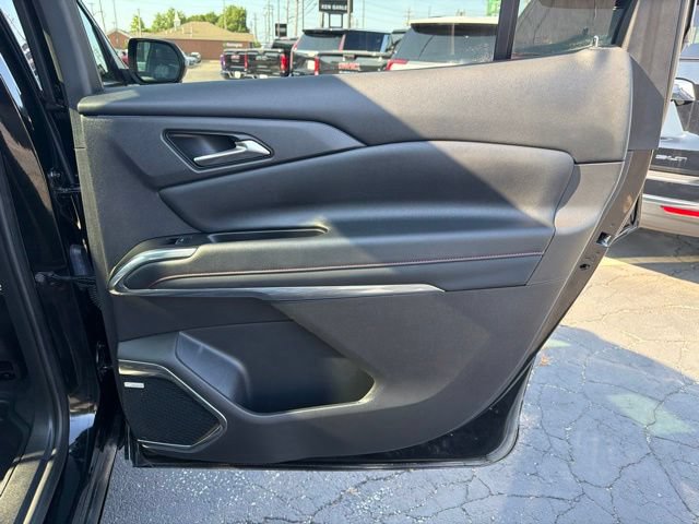 Certified 2024 Chevrolet Traverse RS w/ LPO, Floor Liner Package FWD image 18