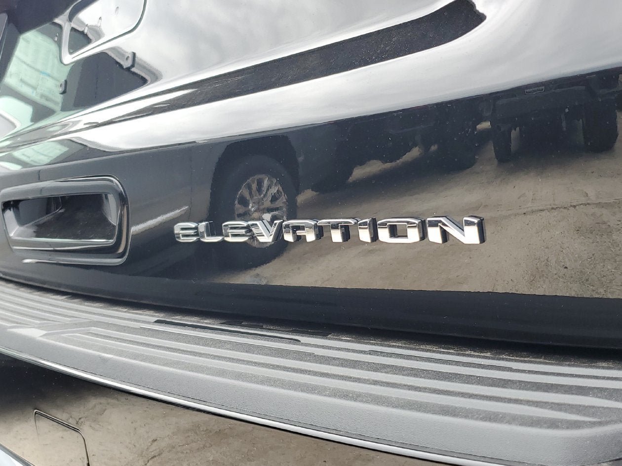 New 2027 GMC Yukon Elevation w/ Elevation Preferred Package RWD image 9