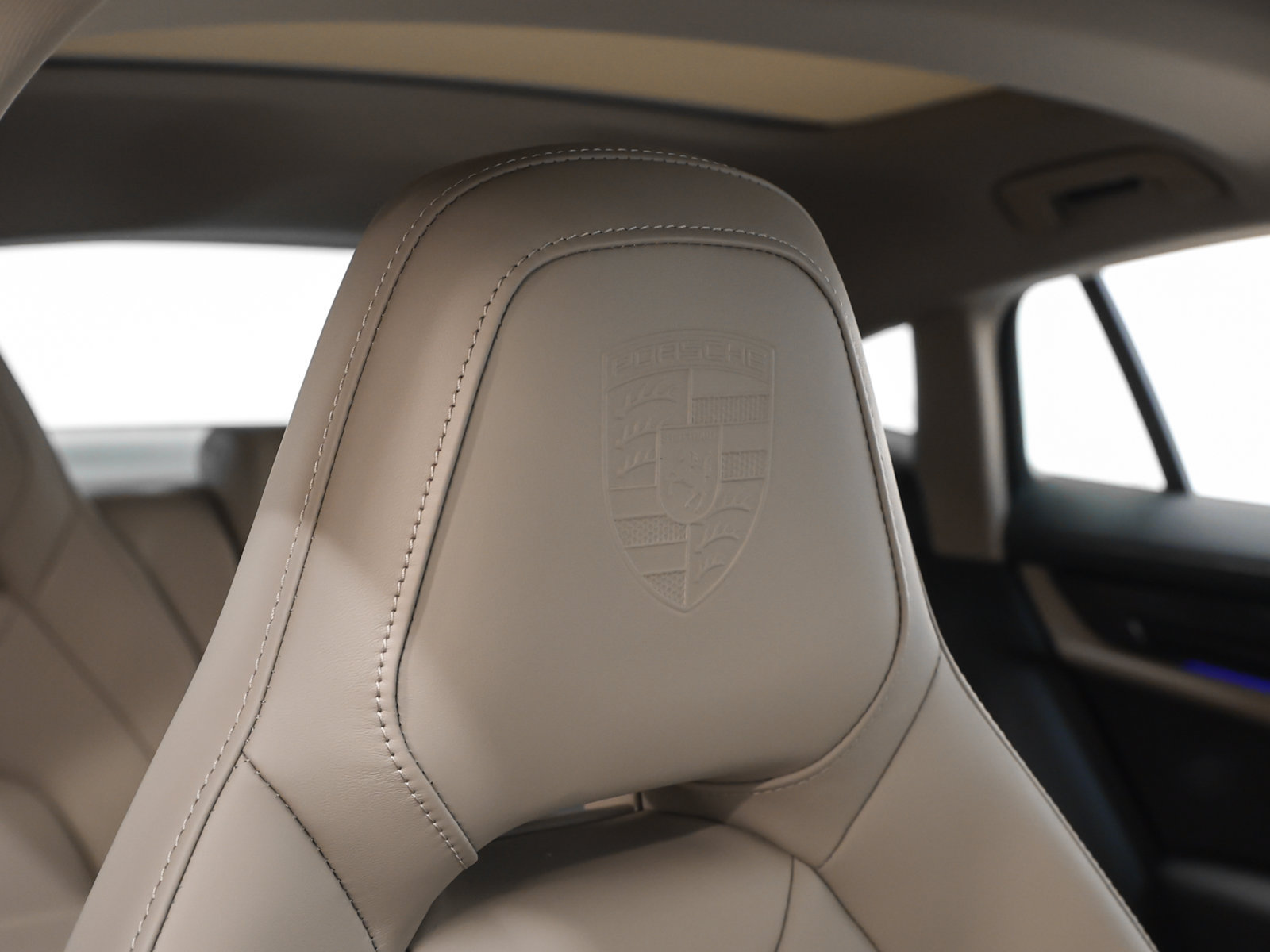 Certified 2026 Porsche Panamera 4 AWD/4WD image 24