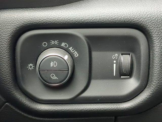 Certified 2022 RAM 1500 Big Horn AWD/4WD image 27