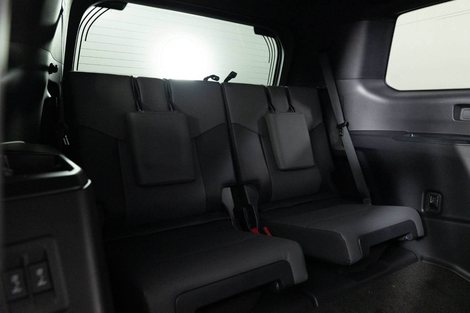 Used 2025 Lexus GX 550 w/ Cold Area Package AWD/4WD image 27